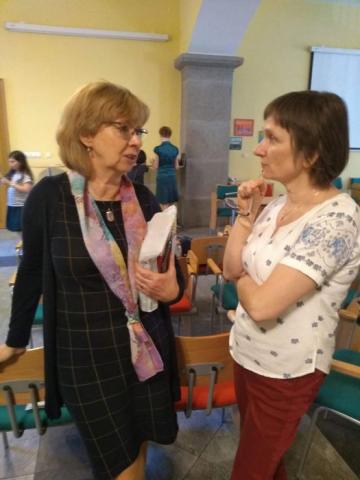 Jana Zajícová v rozhovoru s účastníky akce Jana Zajícová v rozhovoru s účastníky akce